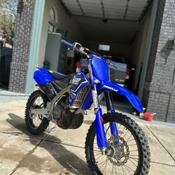 2014 Yamaha YZ250F Motorcycle