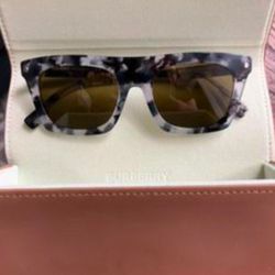 Burberry Camron Sunglasses 