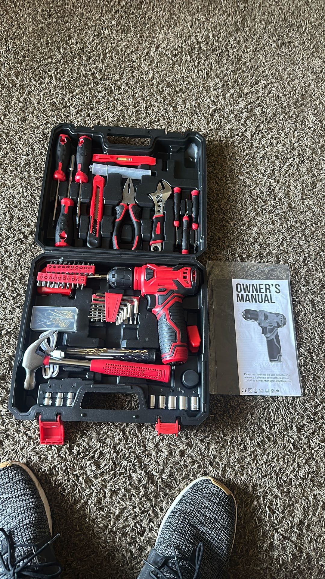 Tool Kit with 8V Cordless Drill
