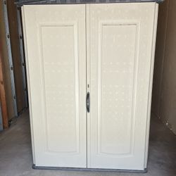 Rubbermaid Shed 