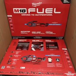 Milwaukee M18 Fuel Cordless Pipe Threader Kit w/One Key. (No Dies Included). Model #2874-22HD