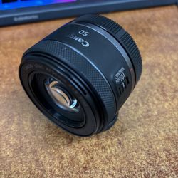 Canon RF 50mm 1.8 STM Never Used. 