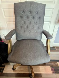 Executive Office Chair