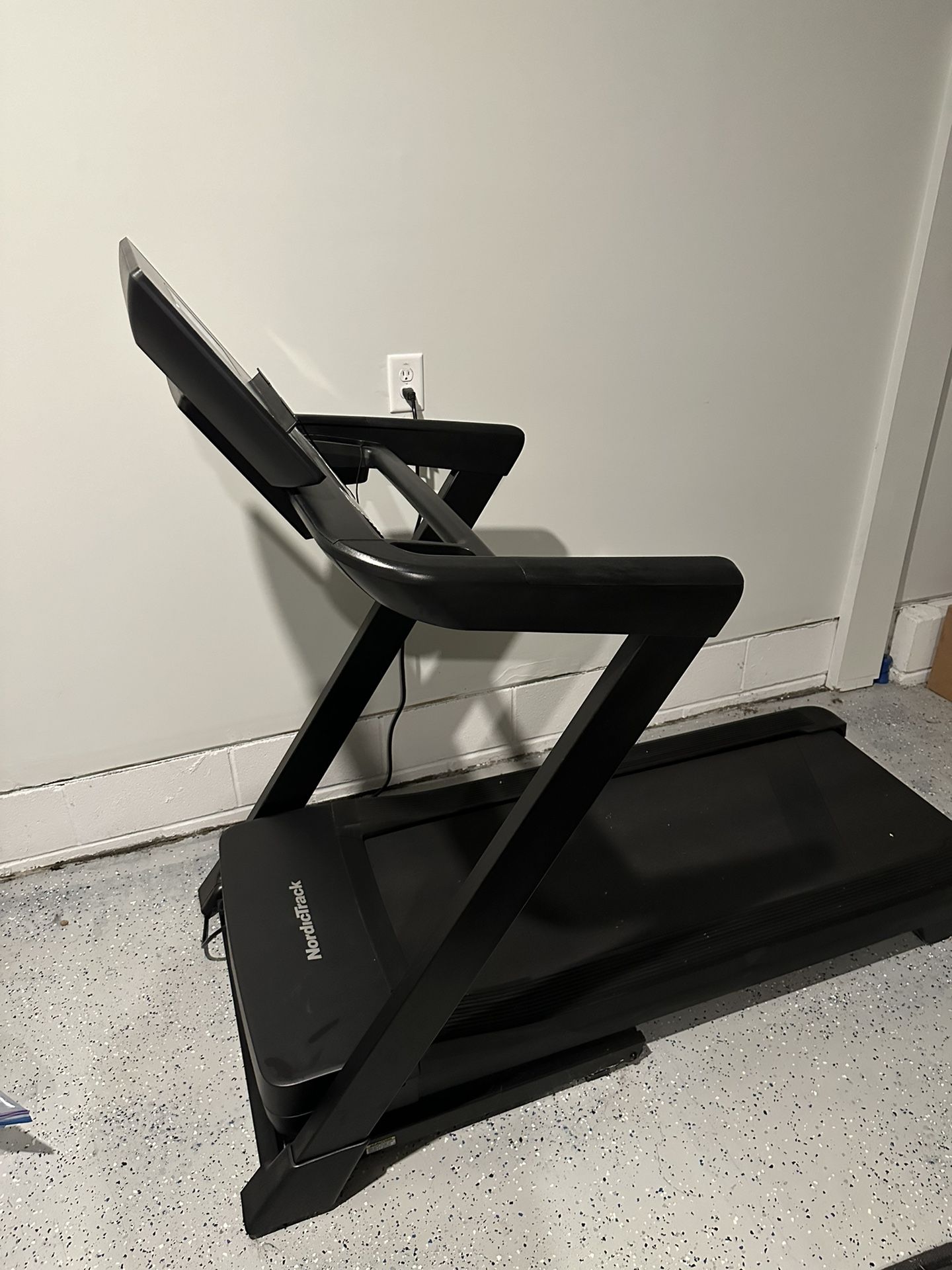 NordiTrack EXP 7i Treadmill