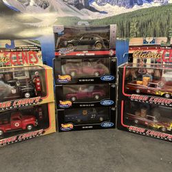 1:43 & 1:32 Scale Diecast Cars & Trucks with Display Cases.
