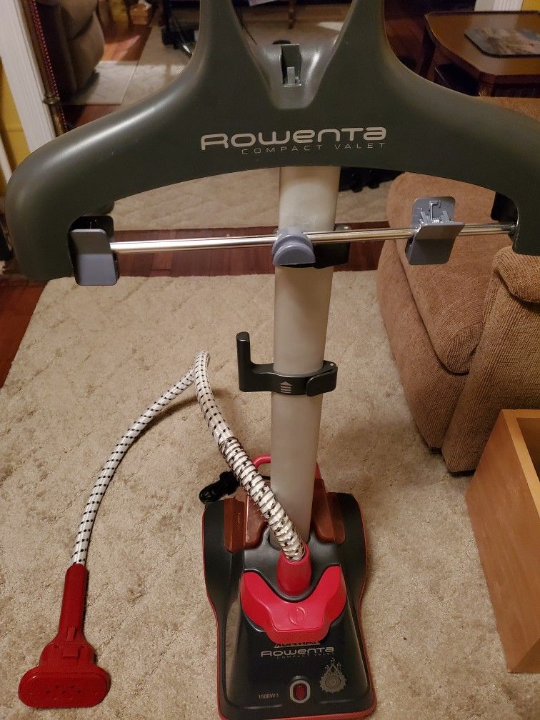 Rowenta Compact Steamer 