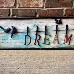 Beautiful 3-D Bird on Wire “DREAM” Metal Wall Decor for Home or Patio