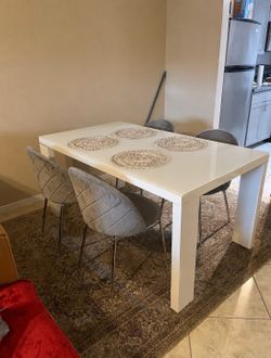 Beautiful white tempered glass table
