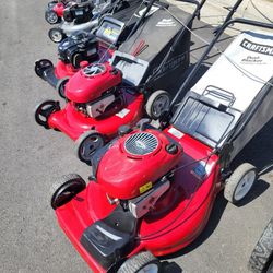 Lawn Mower CRAFTSMAN WITH ONE YR GARANTY 