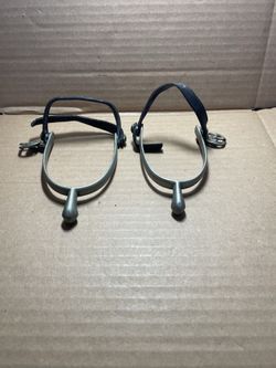 Horse riding spurs