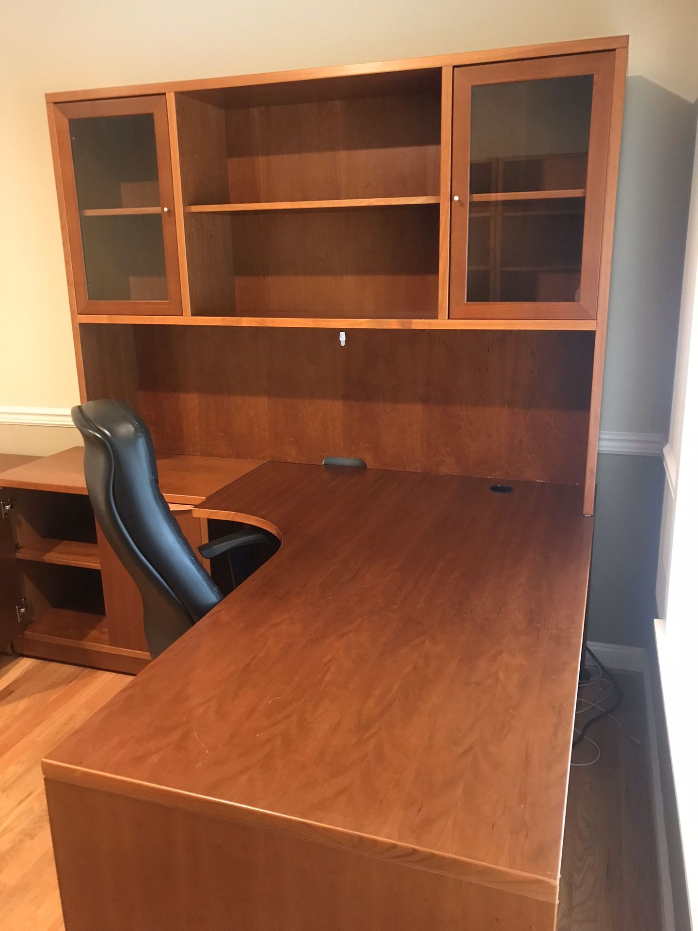 Dania office furniture. for Sale in Monroe, WA OfferUp