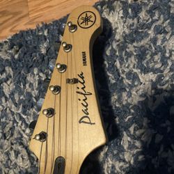 Guitar Yamaha