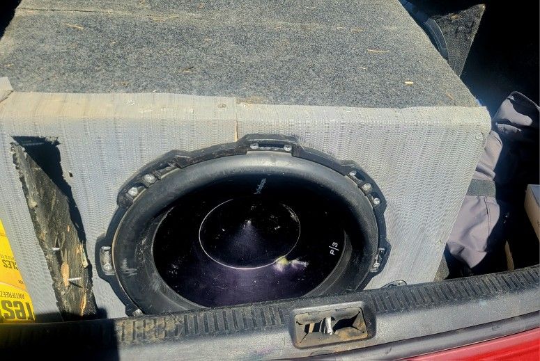 Rockford Fosgate P3 12 Inch Sub