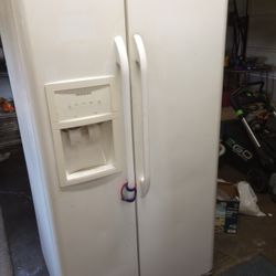 Refrigerator Freezer