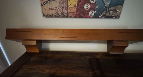 Mantel shelf like new.