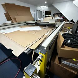 Data Technology DT 3000 cutting machine