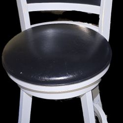 Swivel Booth 