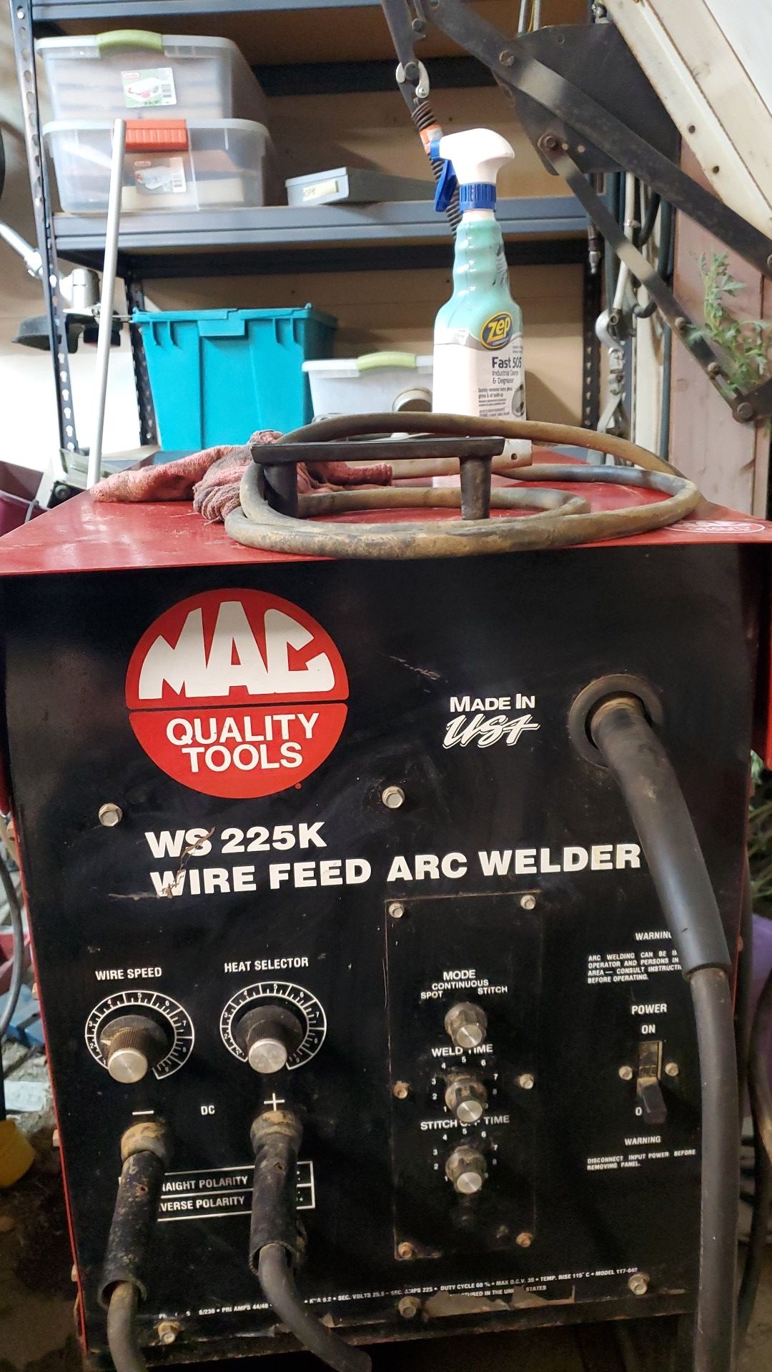 Wire feed welder