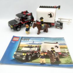 LEGO City 7635 4WD with Horse and Trailer