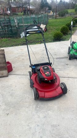 TORO SELF PROPELLED MOWER 