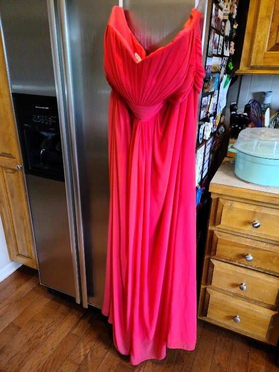 Dress From Being A Bridesmaid Sz 20
