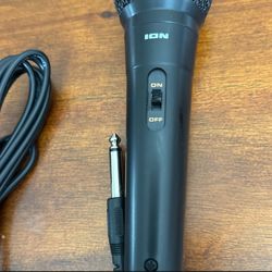 Speaker Wired Microphone Mic with On/Off Button