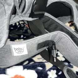 2 Free Baby Carriers With Additional Baby Items 