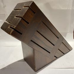 Assortment Of Kitchen Utensils 