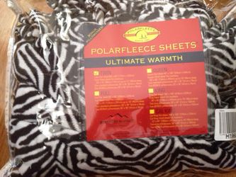 Twin polar fleece sheet set with bonus pillowcase