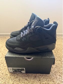 Jordan 4 Black Cat (GS) Size 6y $150