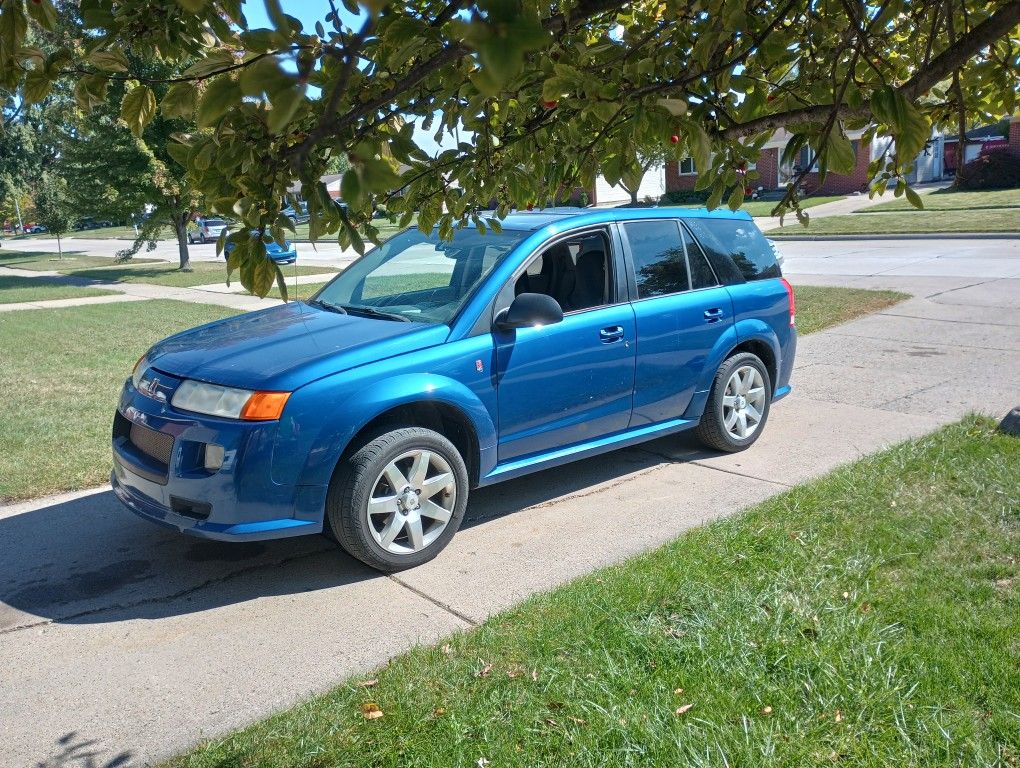 2005 saturn red line