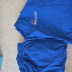 Free OC Dental academy scrubs - Sz M