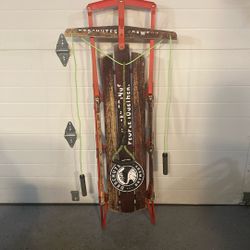 Sled- Metal Rails -As Is