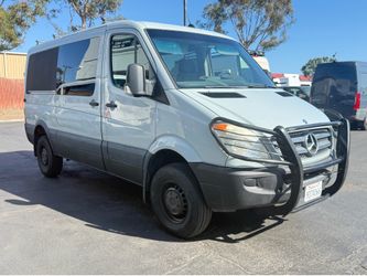 2012 Mercedes Benz sprinter 144wb low roof crew cargo van 3.0l v6 diesel 165k