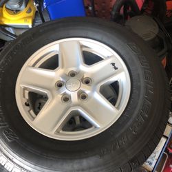 Tires 245/75R17
