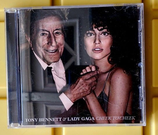 Tony Bennett & Lady Gaga CD 