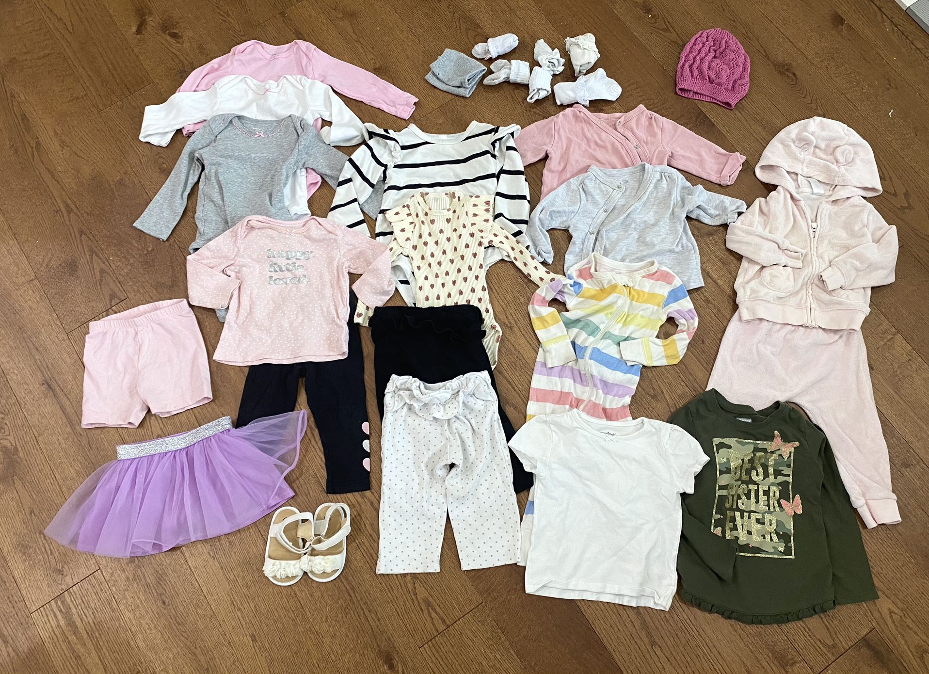 Baby Girl Cloths. 1-2 Year Old. Very Good Condition. 27 Pieces