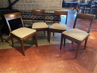 CRATE & BARREL Cabria Solid Mango Wood Dining Chair Set (Set of 4)