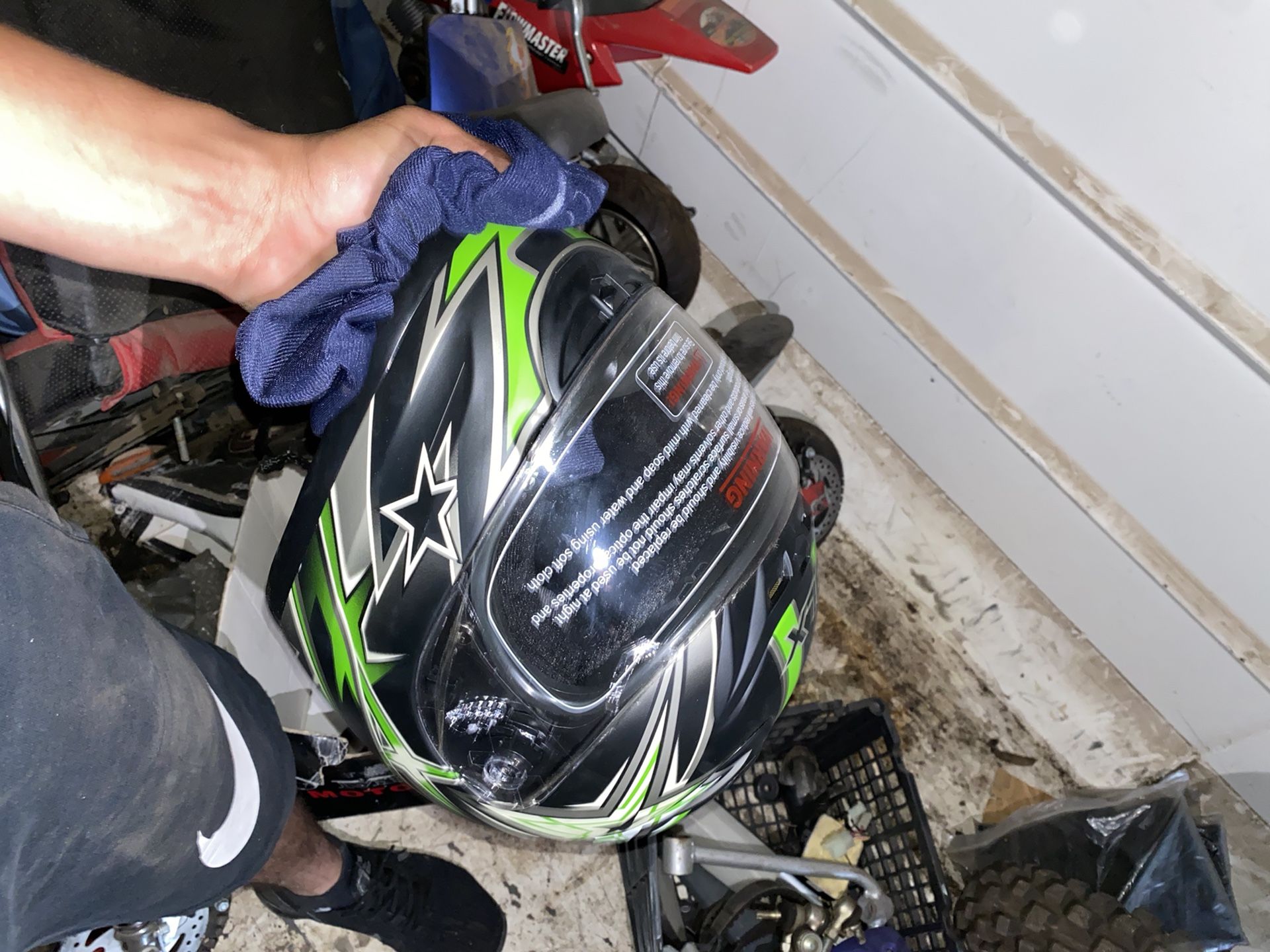Street bike helmet