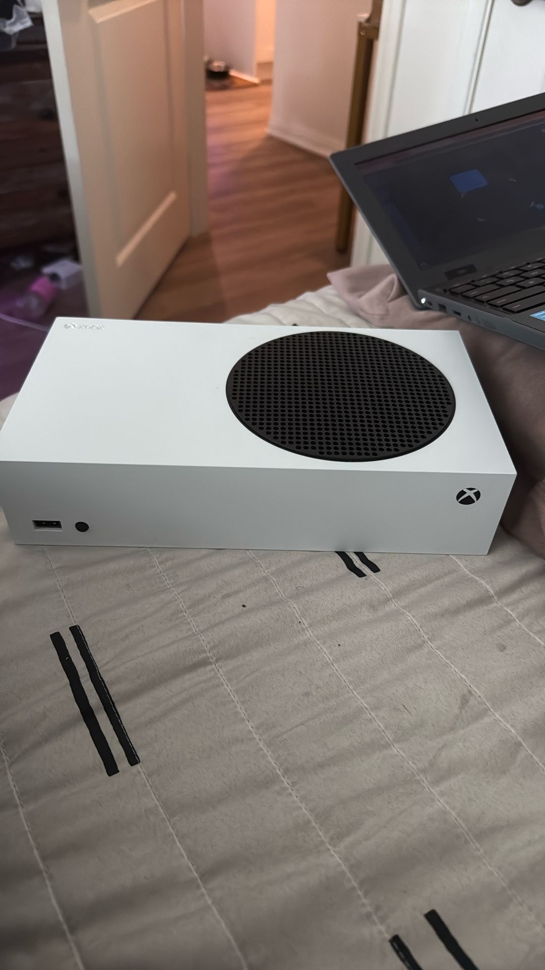 Brand New Xbox Series S (no Box)