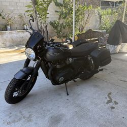 2017 Triumph Bonneville T120