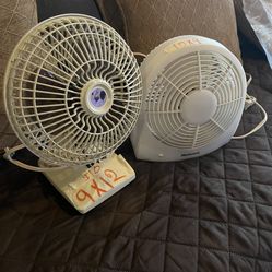 Excellent Condition Desk Fans