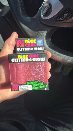 NeeDoh Nice Cube Glitter & Glow Squish Toy