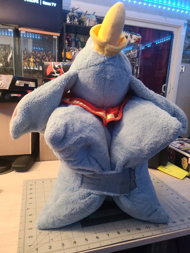 Disney Parks Dumbo Flying Elephant Pillow Pet Plush Clean