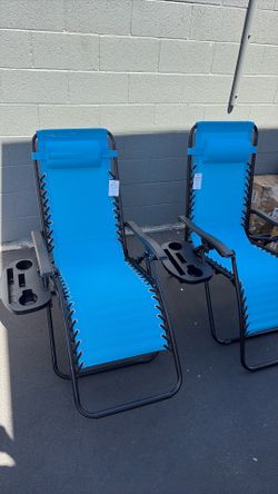 2 Zero gravity chair