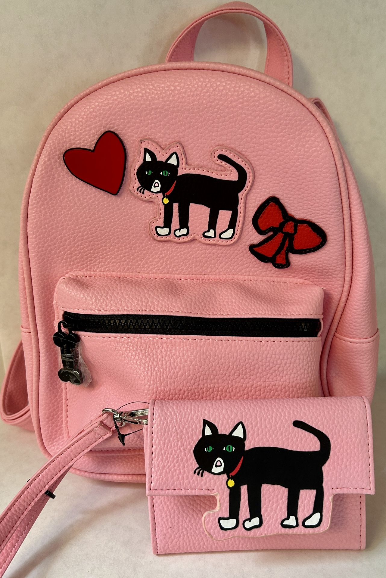 Marc Tetro pink mini backpack and wallet cat 