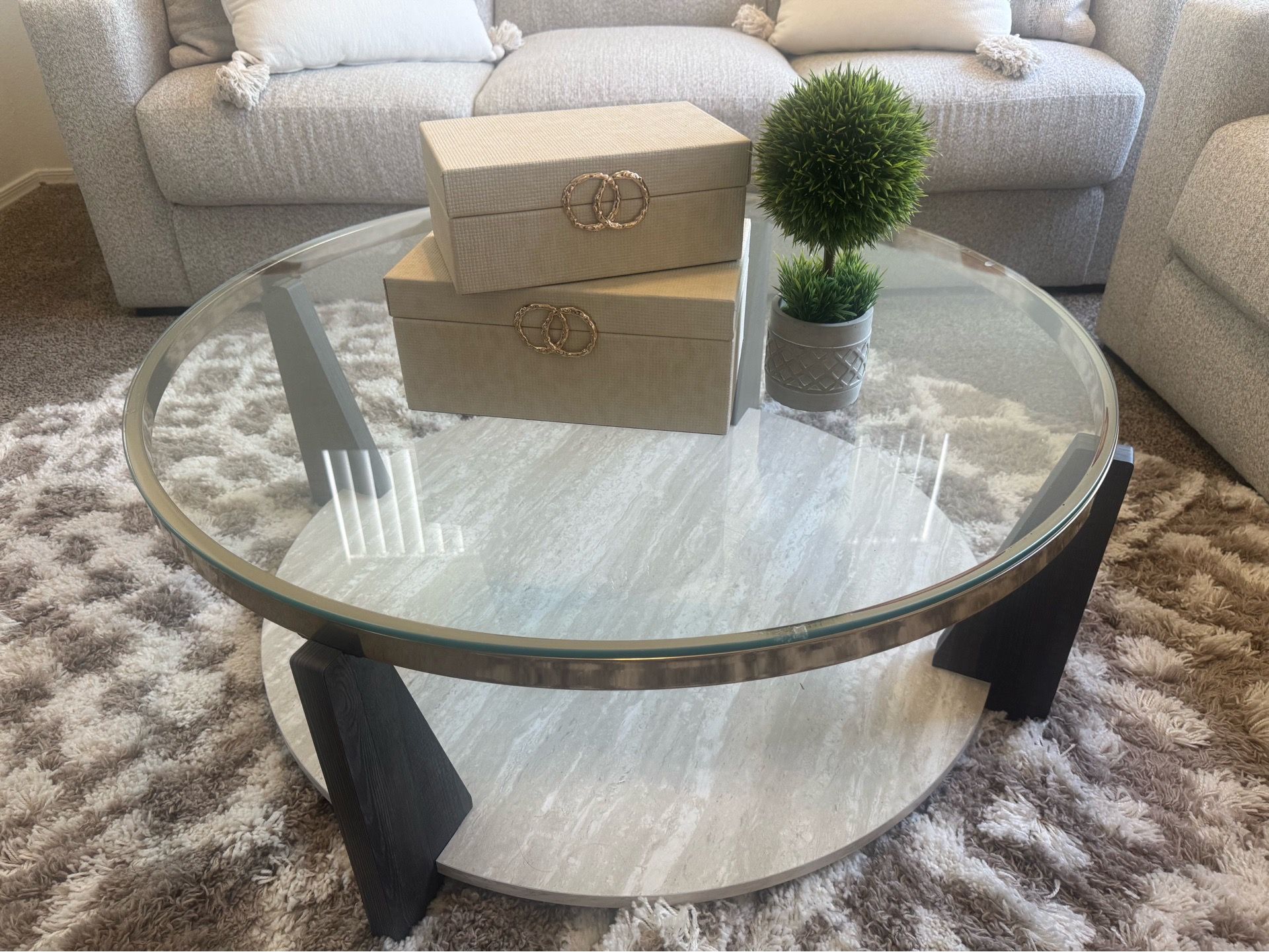 Coffee table glass and rock base