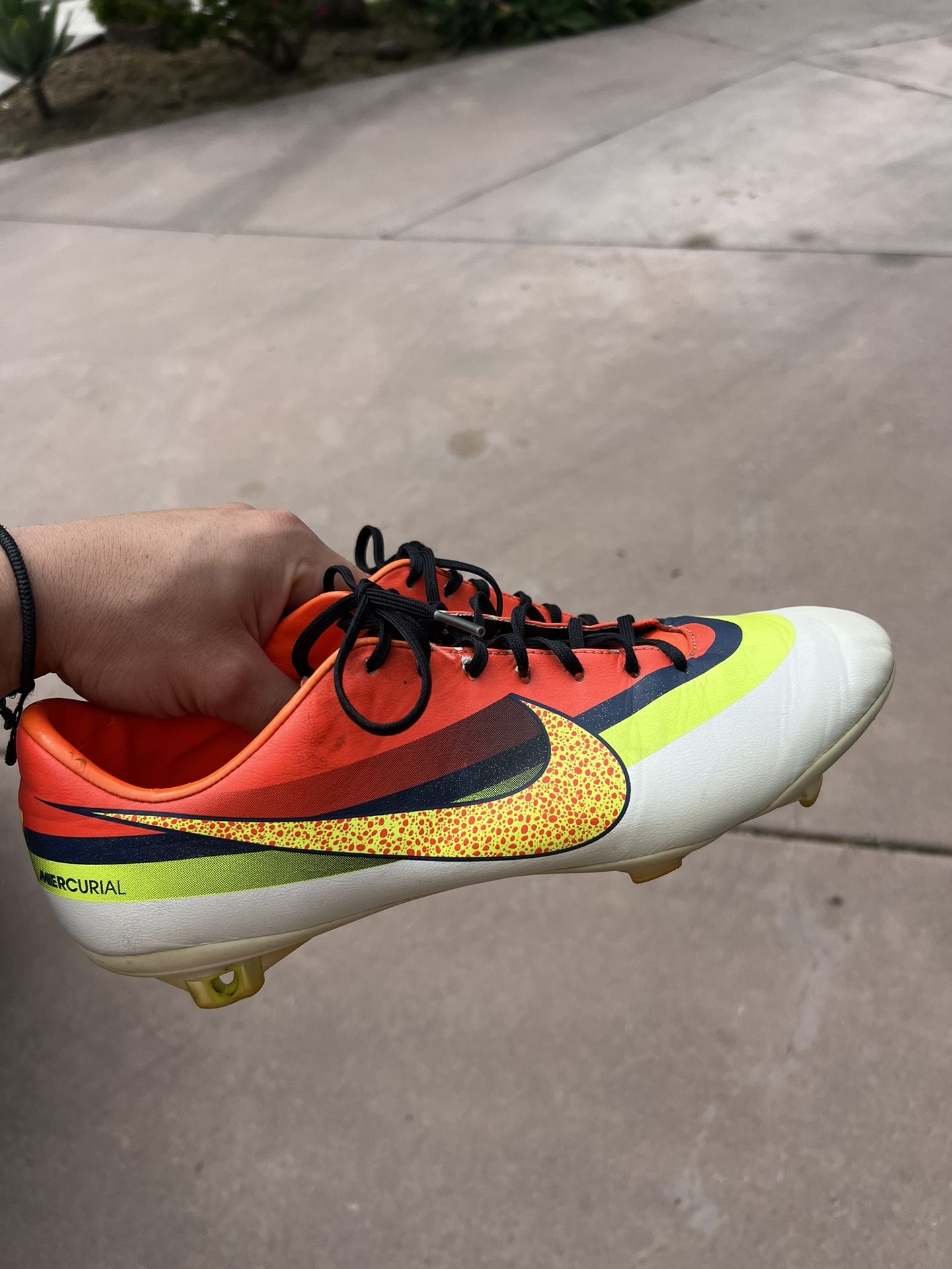 NIKE CR7 MERCURIAL VAPOR IX CR7 FG ACC Size 11 for Sale in San Diego CA OfferUp