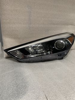 HYUNDAI TUCSON HEADLIGHT 2016 2017 2018 LEFT DRIVER HALOGEN OEM U009H10