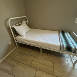 Twin Bed, Mattress, Sheets, Pillow, And Blanket 